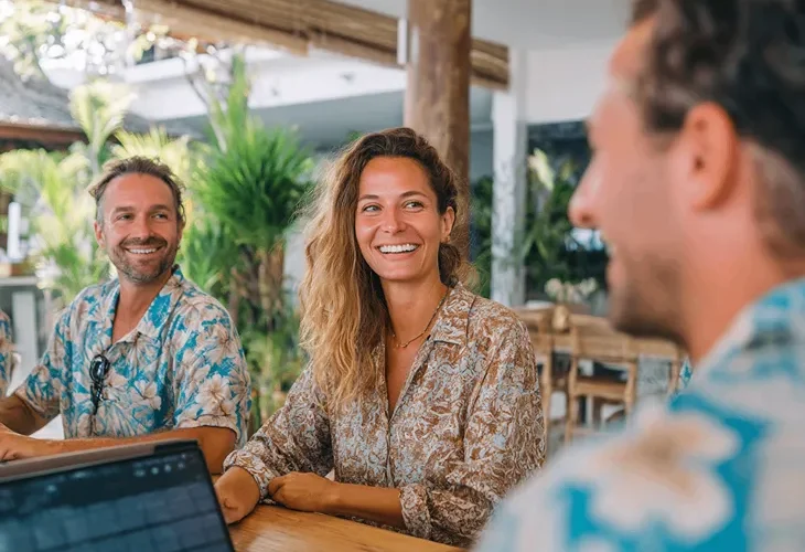 Villa management occupancy rate in Bali 2026 – A professional property management team in Indonesia analyzing real-time booking data.