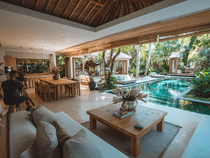Professional Villa Photography in Bali 2026 – High-end interior shots and drone views for rentals.