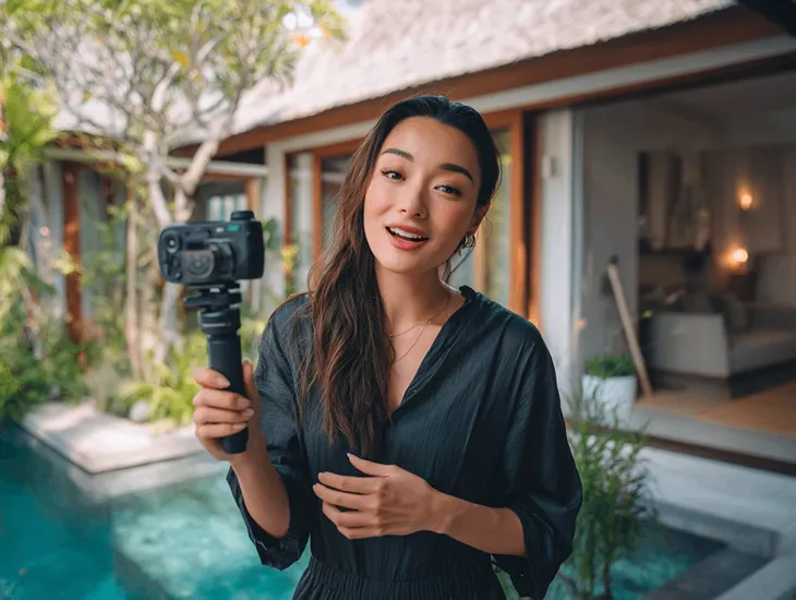 Influencers boost villa occupancy in Bali 2026 – Visual storytelling, social media social proof, and luxury property marketing in Indonesia.