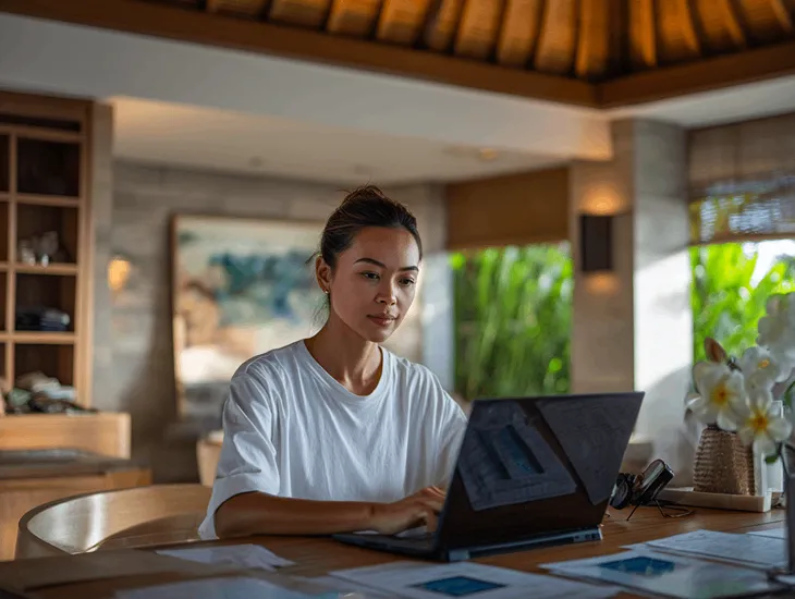 Bali Villa Operations 2026 – Staff management systems, payroll compliance, and guest hospitality standards for investors